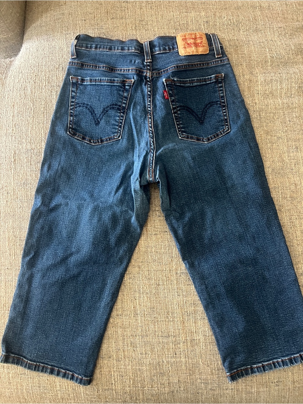 Levi’s 512 Perfectly Slimming Capri Blue Jeans Stretch